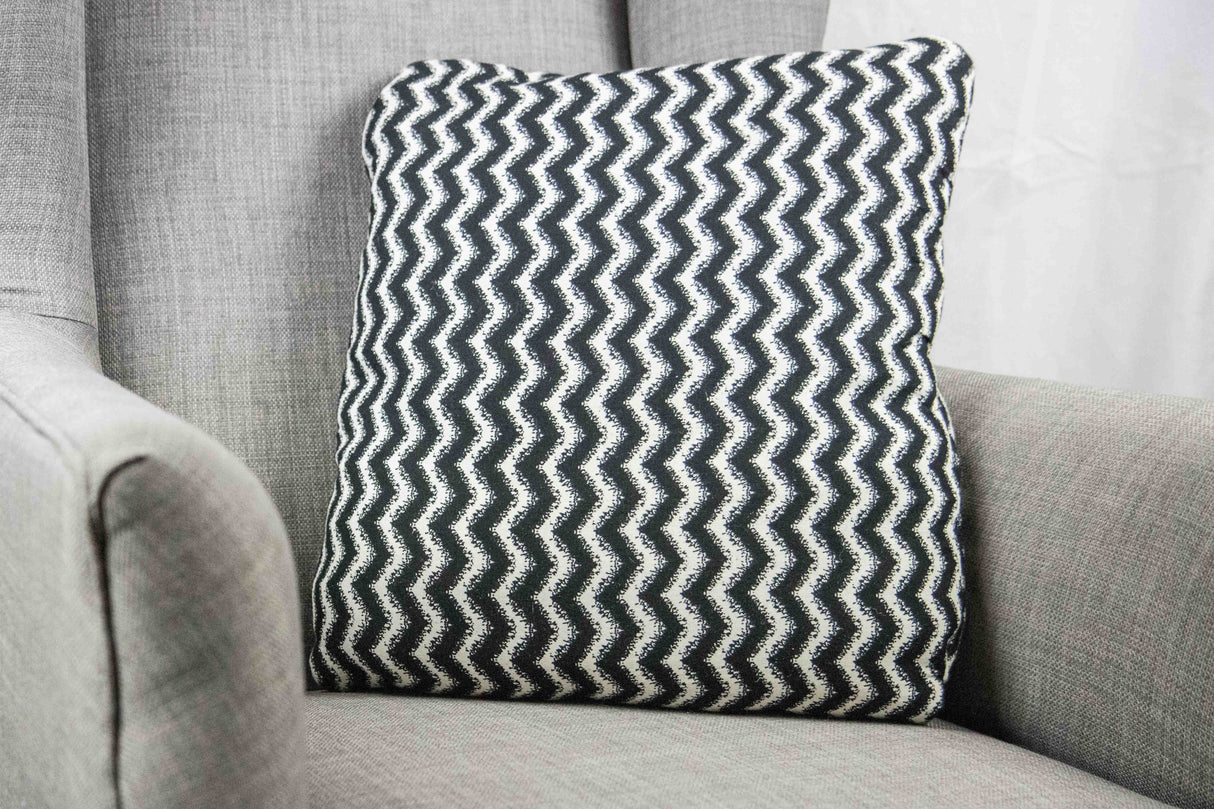 Zig Zag Secret Pillow - a pillow that unfolds into a blanket